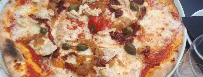 Gigi Tavola Autentica is one of The 15 Best Places for Pizza in Nice.