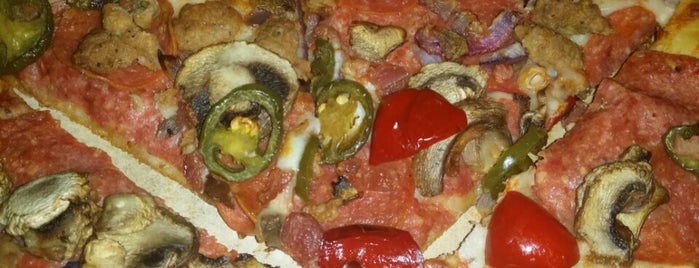 Pizza Hut is one of Posti che sono piaciuti a Kat.