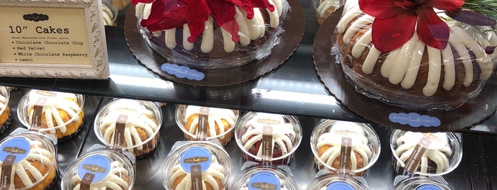 Nothing Bundt Cakes is one of Lugares favoritos de Chester.