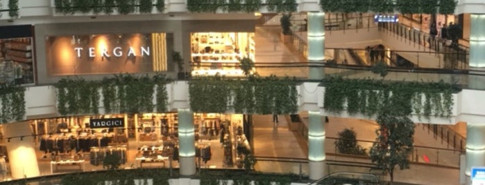 Mall of İstanbul is one of Erdem’s Liked Places.