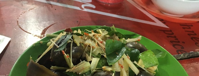 Ốc Út Liên is one of Vietnam ho chi min (oct15) - food.
