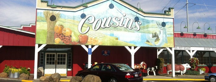 Cousins' Restaurant & Lounge is one of Orte, die Duane gefallen.