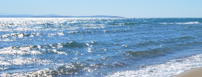 Karfas Beach is one of Orte, die Berkan gefallen.