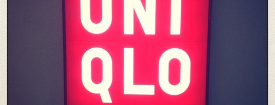 UNIQLO is one of Locais curtidos por MK.