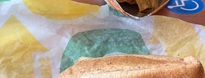 Subway is one of The 9 Best Places for Gingerbread in Orlando.