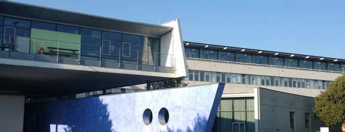Hochschule der Medien is one of Tempat yang Disukai Lukas.