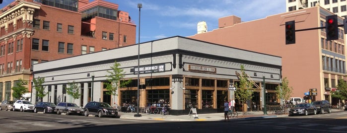 10 Barrel Brewing is one of United States of Beer.