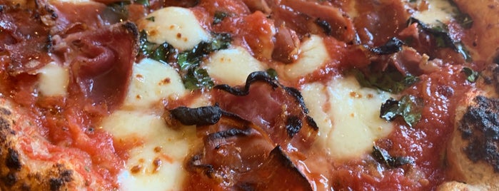 Aquila Pizza Al Forno is one of Jersey Places.