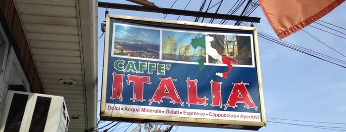 Caffe Palermo is one of mi casita <3.