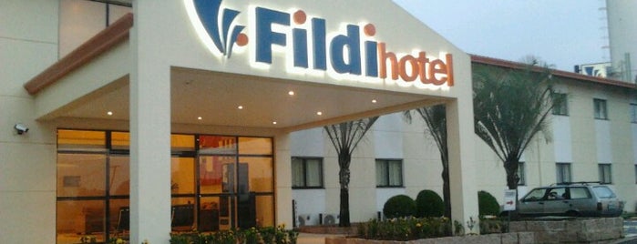 Fildi Hotel is one of สถานที่ที่ Li ถูกใจ.