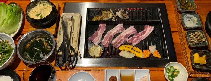 Woodo Korean BBQ is one of Timothy W.さんのお気に入りスポット.