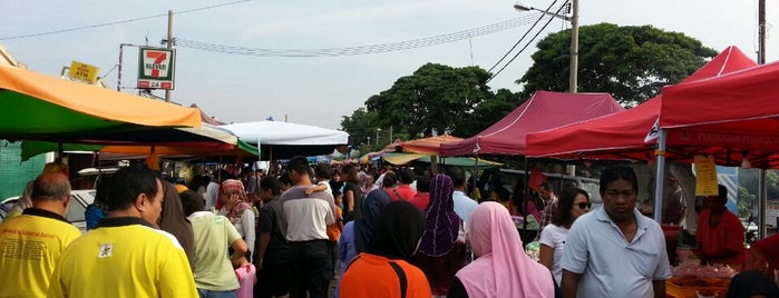 Bazaar Ramadhan Bercham Raya is one of Makan @ Utara,MY #13.