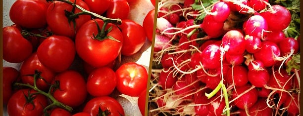 Fort Greene Park Greenmarket is one of Elsewhere In Brooklyn....