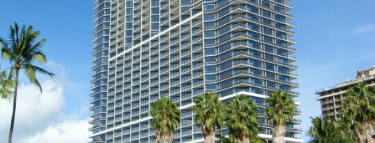 Trump® International Hotel Waikiki is one of Lugares guardados de Martins.