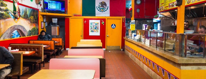Taquerias El Farolito is one of EAT–BAY | SF-OuterWest.