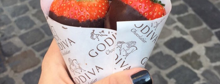 Godiva is one of パンとかスイーツとか。.
