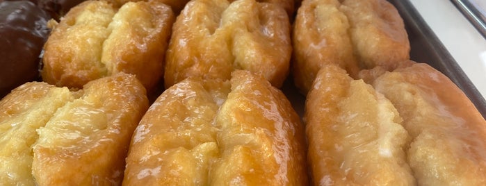 Donut Prince is one of Locais salvos de Kimmie.