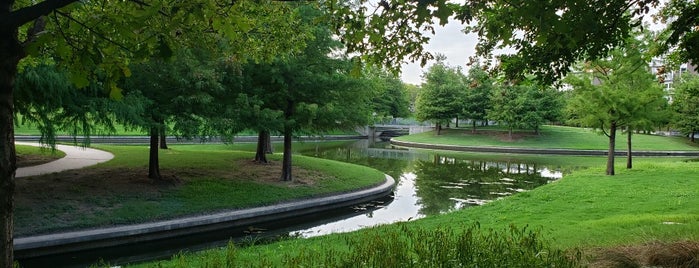 Farmers Branch, TX is one of สถานที่ที่ 💋💋Miss ถูกใจ.