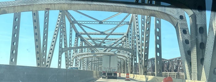 Memphis-Arkansas Bridge is one of Favorite Great Outdoors.