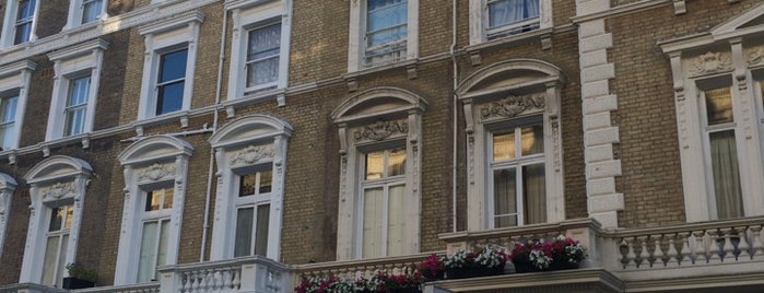 Notting Hill Gate Hotel is one of Top Hotels in West London.