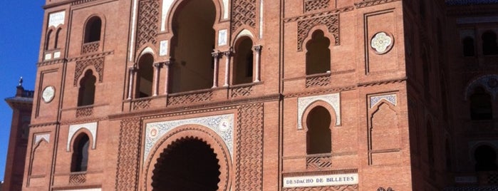 Plaza de Toros de Las Ventas is one of Madrid en 24 horas.