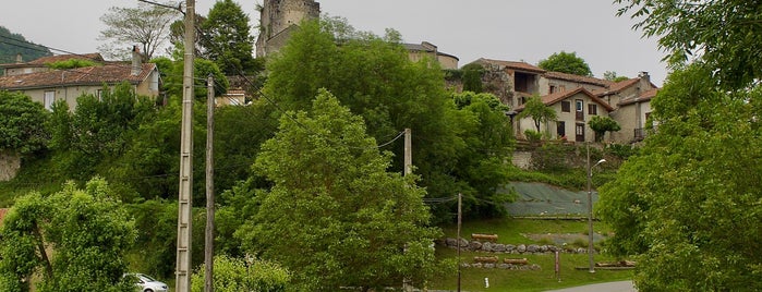 Saint-Pé-d'Ardet is one of Pyrénées.
