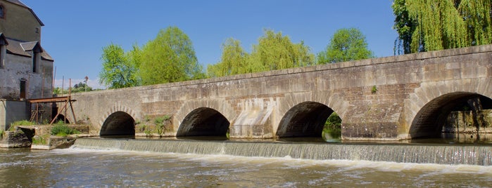 Pont Médiéval is one of Sarthe.
