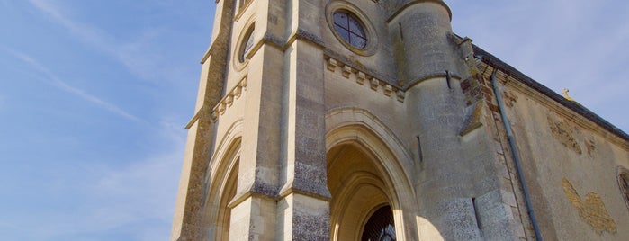 Église prieuré Saint-Julien is one of Sarthe.