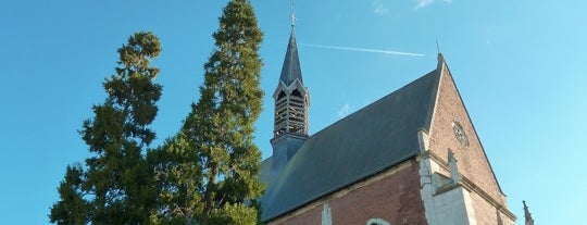 Église Saint-Pierre du Martroi is one of Orléans.