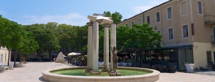 Place d'Assas is one of Nîmes.