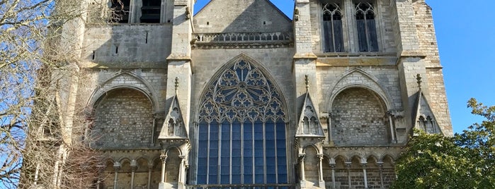 Église Notre-Dame de la Couture is one of QFAM Patrimoine.