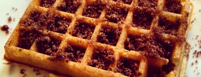 Maison Dandoy - Tearoom & Waffle is one of Let's go to Brussels!.