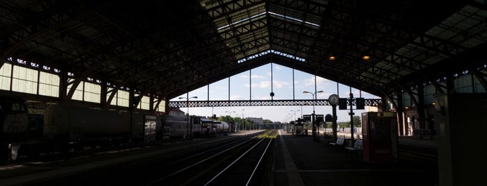 Gare SNCF de Troyes is one of Champagne Historique.