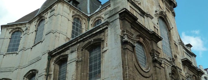 Onze-Lieve-Vrouw van Goede Bijstandkerk / Église Notre-Dame de Bon Secours is one of Churches in Brussels centre.
