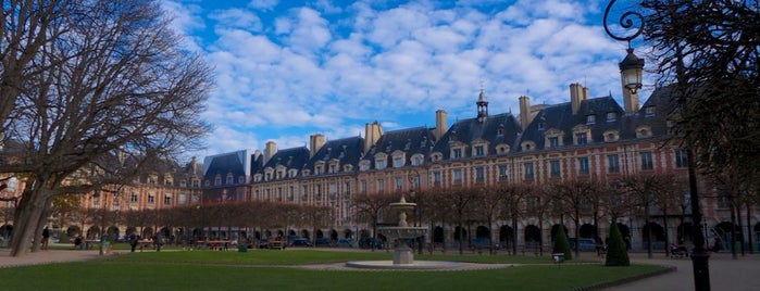 Place des Vosges is one of PW.