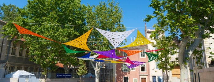 Place du Chapitre is one of Nîmes.