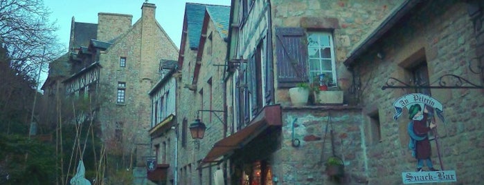 Grande Rue is one of Le Mont-Saint-Michel.