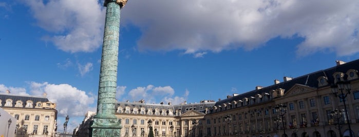 Piazza Vendôme is one of Paris.