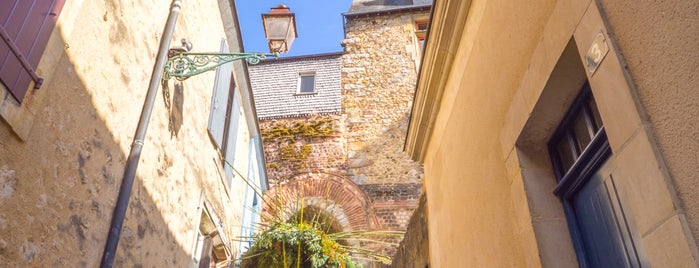 Escalier de la Grande Poterne is one of Le Mans.