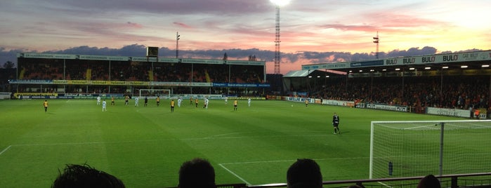 AFAS Stadion Achter de Kazerne is one of Done 1.