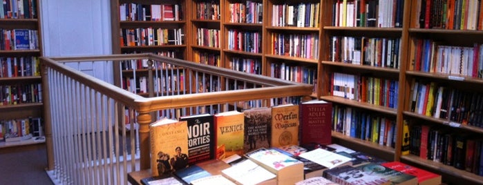 Bridge Street Books is one of Lugares guardados de Miguel.