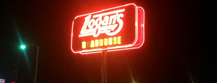 Logan's Roadhouse is one of Joplin must do.