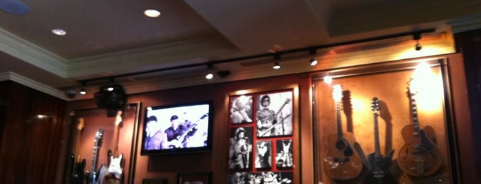 Hard Rock Cafe Madrid is one of Burgers.