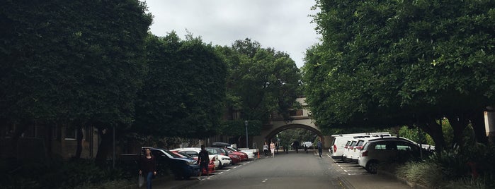 Footbridge Theatre is one of University of Sydney.