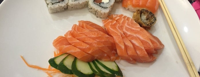 Zanoni Sushi is one of Fernando Andréさんのお気に入りスポット.
