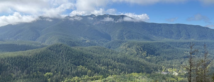 Rattlesnake Ledge Trail is one of Seattle Curated by Phil J.
