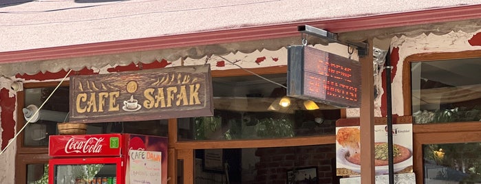 Şafak Cafe is one of Cappadocia.