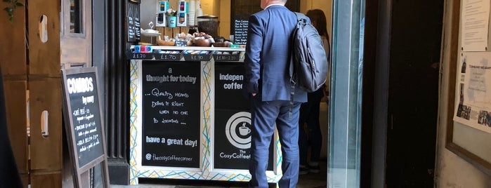 The Cosy Coffee Corner is one of สถานที่ที่ Jason ถูกใจ.