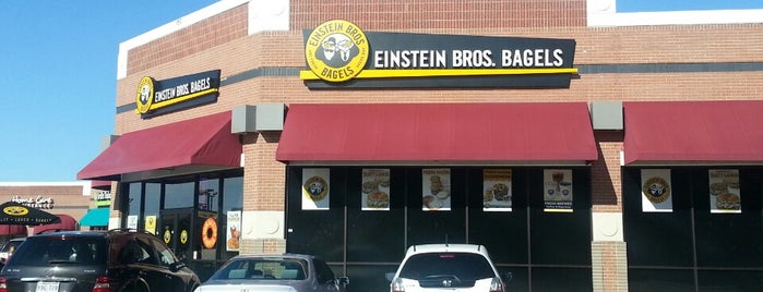 Einstein Bros Bagels is one of Orte, die Wednesday gefallen.