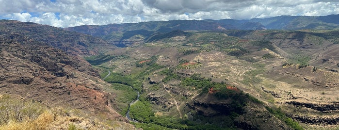 Niihau Lookout is one of Hawaii.